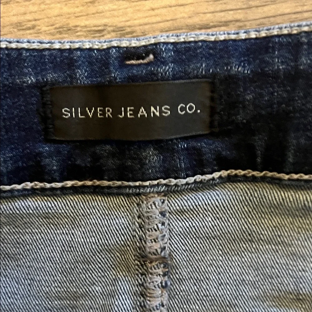 Silver Jeans Women's Dark Blue Skinny Jeans - Picture 2 of 7